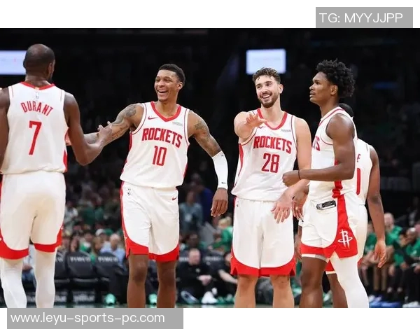 杜兰特谈与华子关系竞争与尊重交织中映射彼此影子 杜兰特谈与华子关系竞争与尊重交织中映射彼此影子