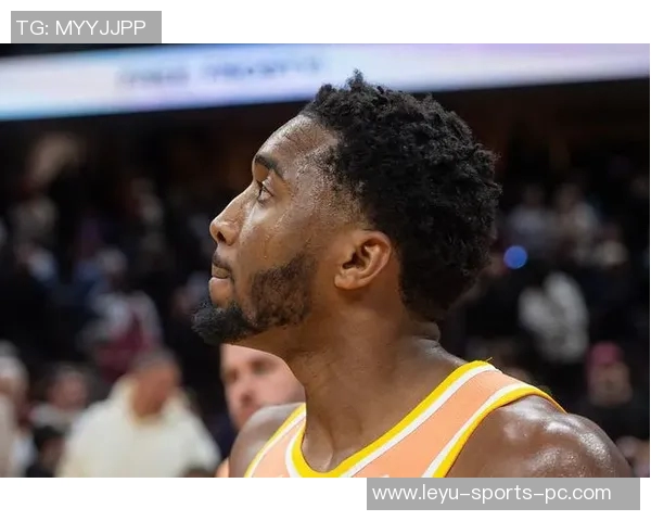 米切尔状态低迷半场仅得5分球队陷入困境需寻求突破